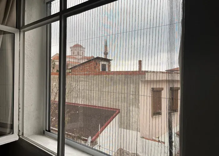 Cross House Historical Greek House With 3 Floors And Courtyard