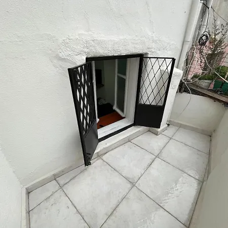 Cross House Historical Greek House With 3 Floors And Courtyard 别墅 Ayvalı