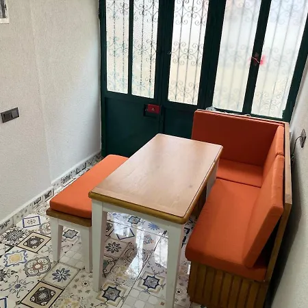 Cross House Historical Greek House With 3 Floors And Courtyard 别墅 *