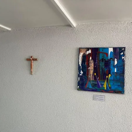 Cross House Historical Greek House With 3 Floors And Courtyard