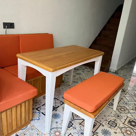 Cross House Historical Greek House With 3 Floors And Courtyard Вилла