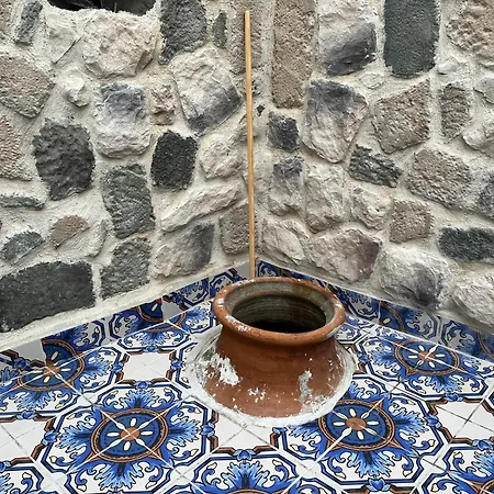 Villa Cross House Historical Greek House With 3 Floors And Courtyard Ayvalik