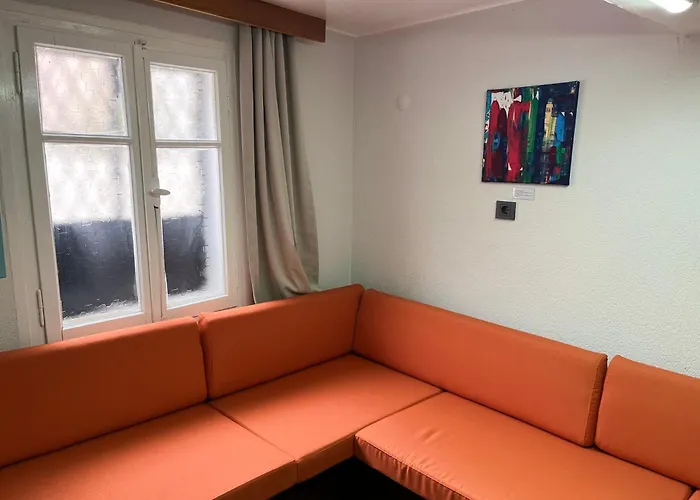 Вилла Cross House Historical Greek House With 3 Floors And Courtyard