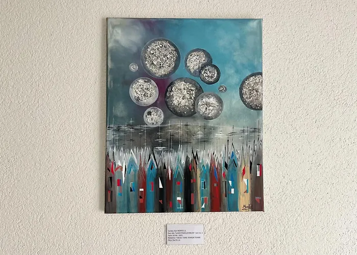 Cross House Historical Greek House With 3 Floors And Courtyard * Айвалык